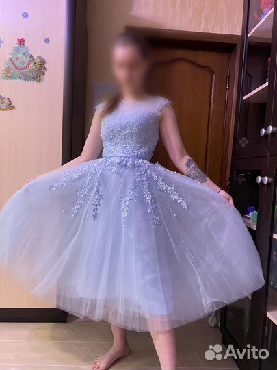 Выпускное платье 42