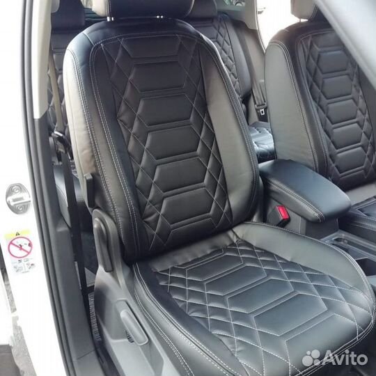 Чехлы Volkswagen Tiguan 1