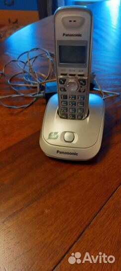 Стационарный телефон panasonic