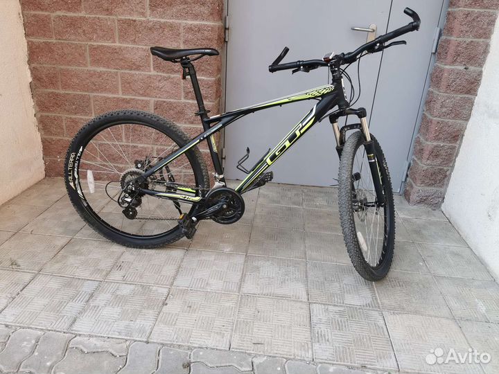 Горный велосипед GT Aggressor Comp 27.5. бу