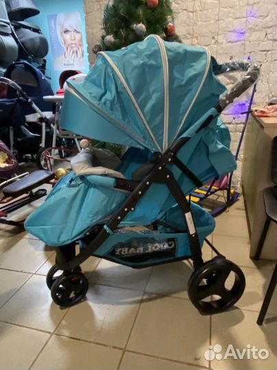 Прогулочная коляска
