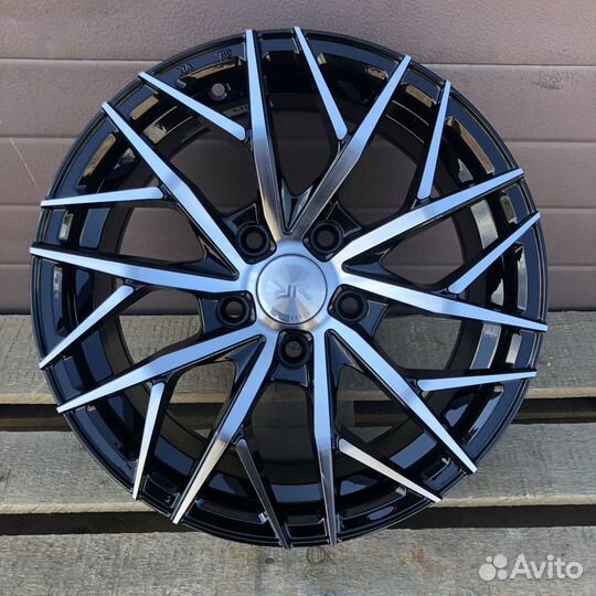 Race Ready CSS3347 16*7,0 5*100 ET42 57,1