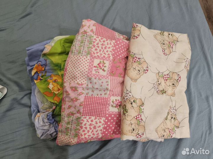 Непромокаемая простынь на резинке