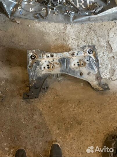 Балка подвески передняя Nissan Note 1.4 2007