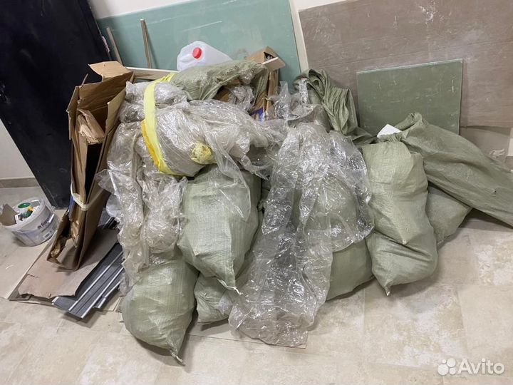 Вывоз мусора хлама веток