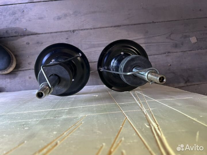 Амортизатор передний Audi Q5