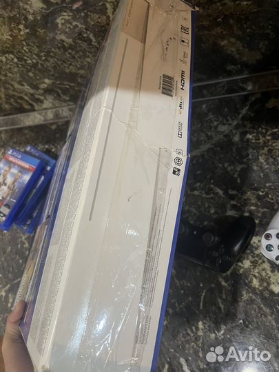 Sony PS4 slim 1tb