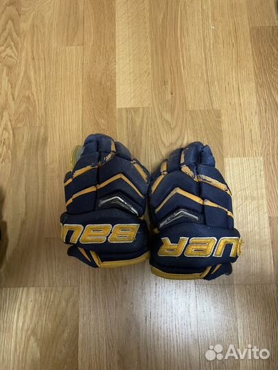 Краги хоккейные