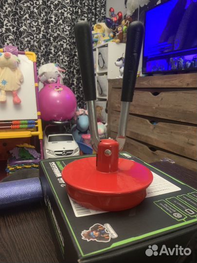 Машинка для закатки банок