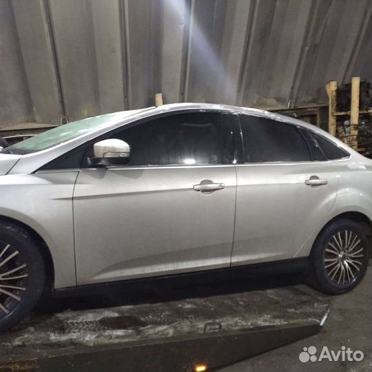 Кузов Форд Фокус Focus разбор 2011+