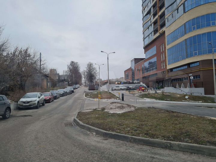 Машиноместо, 14 м²