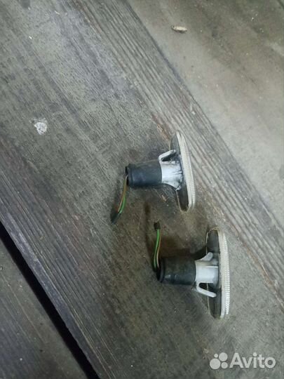 Поворотники в крыло Ауди а4 б5 рест. 1999-2001