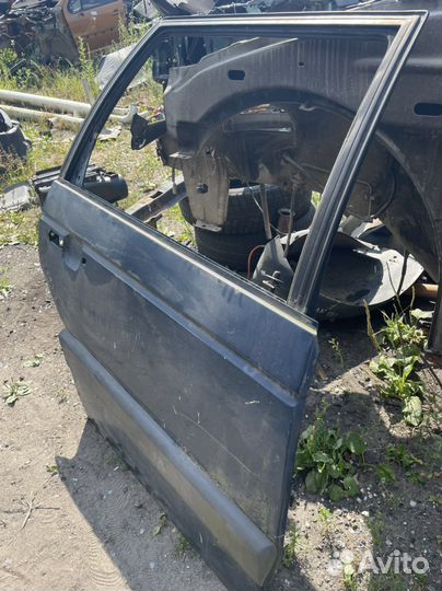 Дверь задняя правая Volkswagen Passat B3 универсал