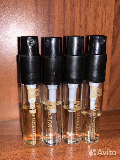 Attar collection Azora, Hayati