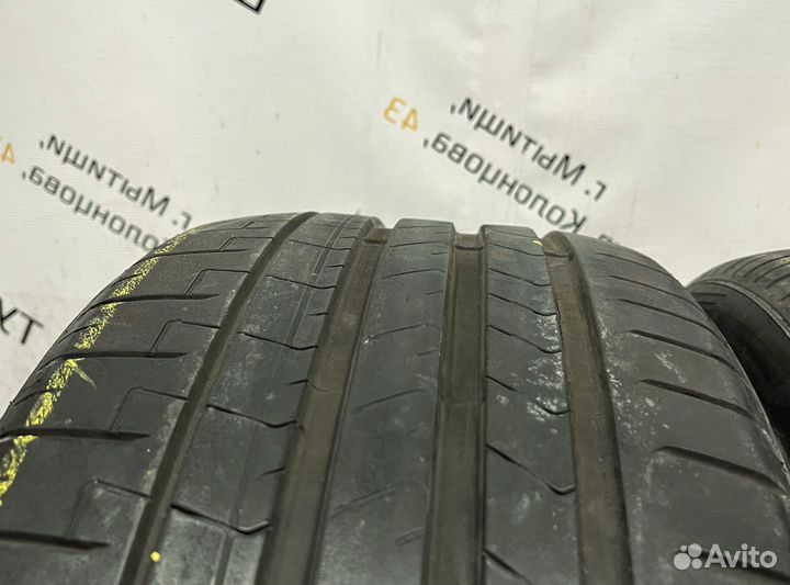 Pirelli P Zero PZ4 255/35 R20 94Y