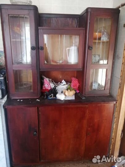 Старинный буфет