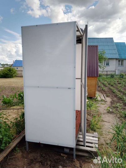 Душ летний на металлокаркасе