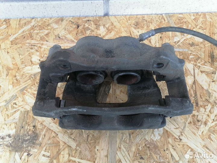 Ford Tourne Transit Custom Суппорт передний правый