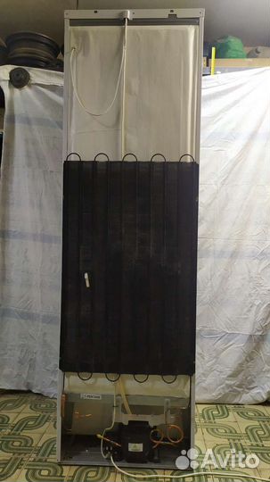 Холодильник Hotpoint Ariston в отличном состоянии