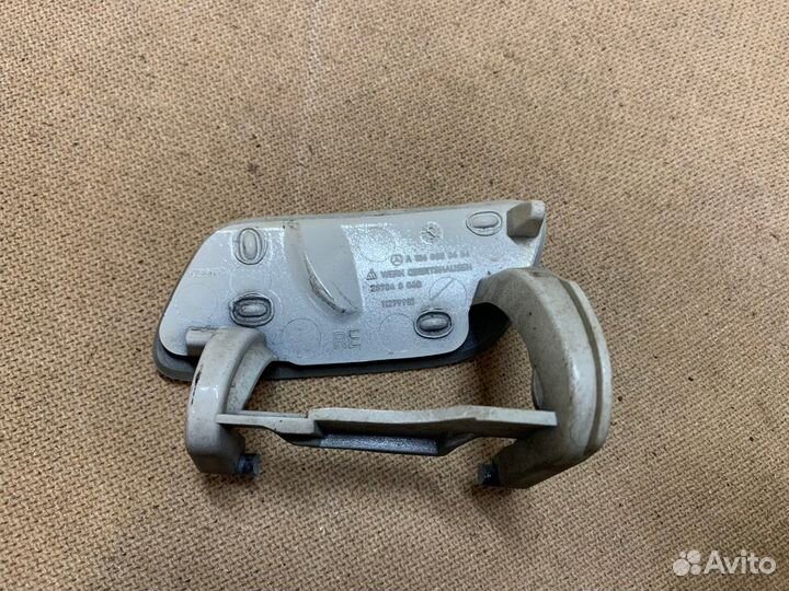 Крышка форсунки омывателя фары правая GLA X156