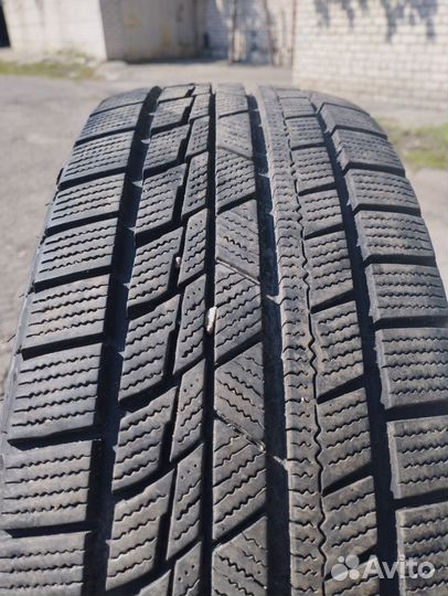 Nereus NS805+ 195/65 R15 91U