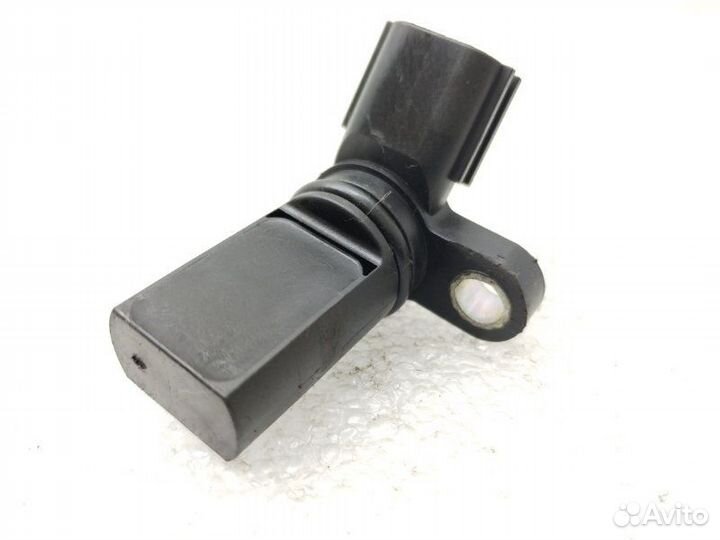 Датчик положения распредвала Nissan Almera N16