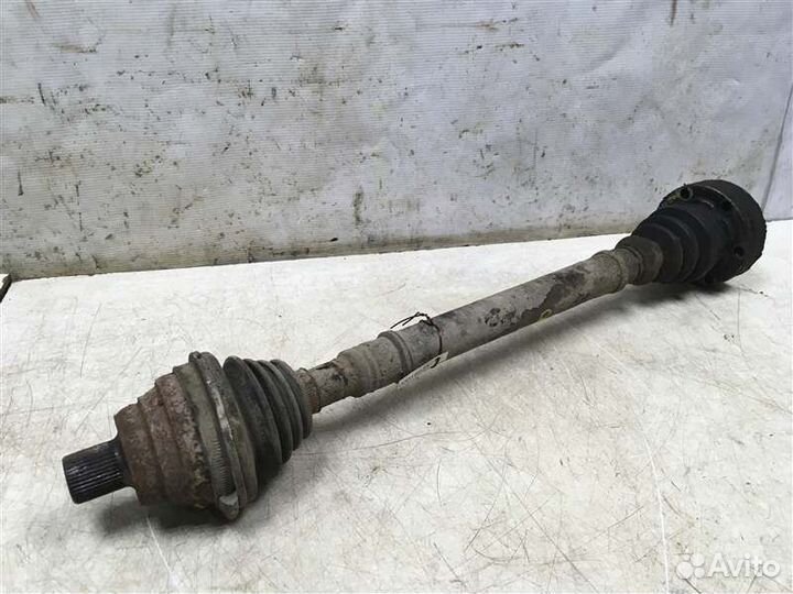Полуось передняя правая Audi 100 C4 (1991-1994)