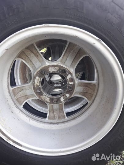 Bfgoodrich Mud-Terrain T/A KM2 225/75 R16