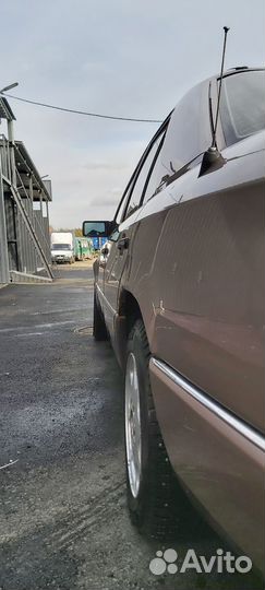 Mercedes-Benz E-класс 2.0 МТ, 1993, 401 000 км