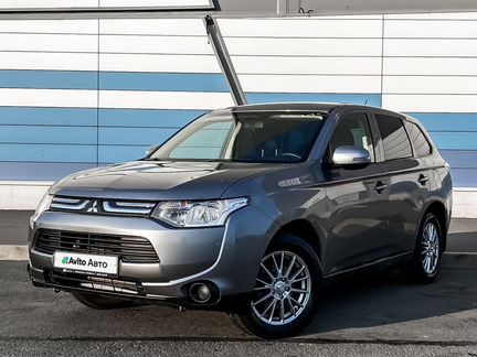 Mitsubishi Outlander 2.0 CVT, 2012, 201 300 км