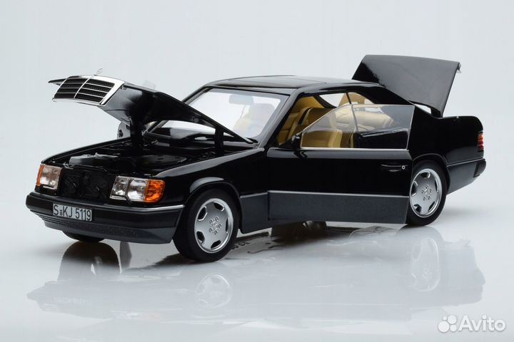 1:18 Mercedes 300CE Coupe AMG (c124) Черный Norev