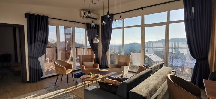 Дом 117 м² на участке 5 сот.