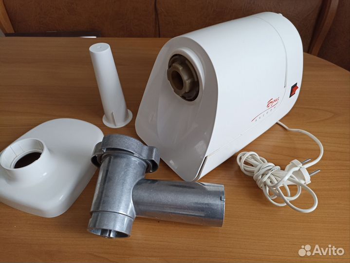 Электромясорубка Аксион на запчасти