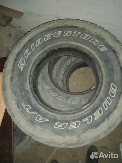 Bridgestone Dueler A/T 265/75 R16