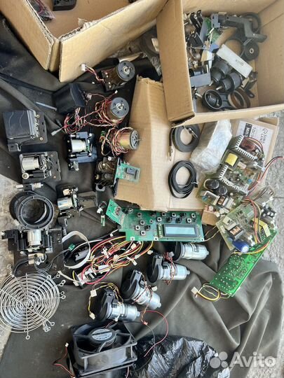 Запчасти для режущих плоттеров