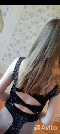 Продаю шикарное вечернее платье