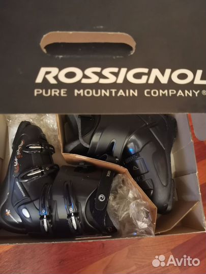 Горные лыжи с ботинками Rossignol