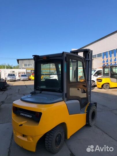 Вилочный погрузчик Jungheinrich DFG 430, 2016