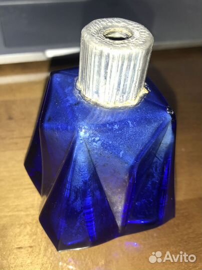 Винтаж-ретро: флакон кобальтовое стекло СССР 1950е