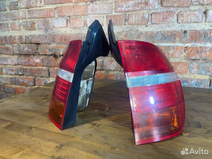Задние фонари заднее Bmw X5 E70 N52B30 AF 2008