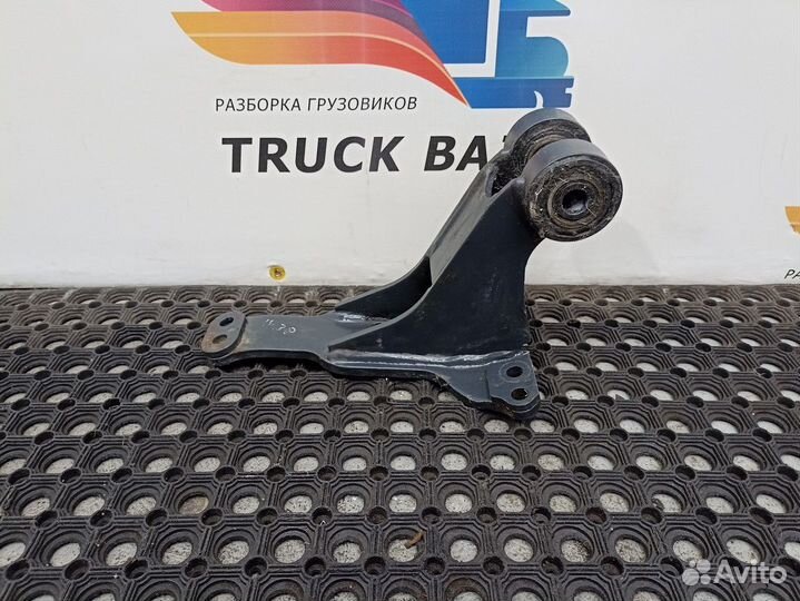 Кронштейн торсиона кабины Iveco Stralis