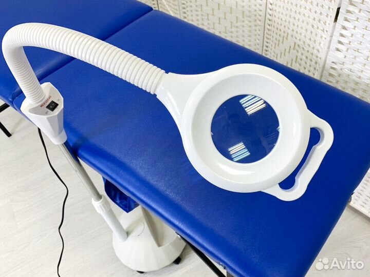 Лампы-лупы косметологические, настольные напольные