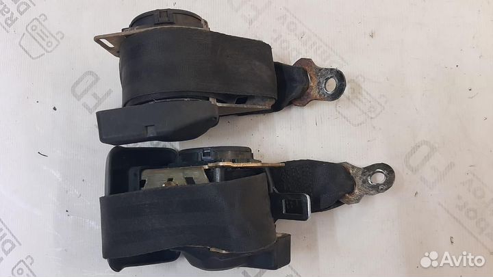 Ремень безопасности задний верхний Volkswagen B3