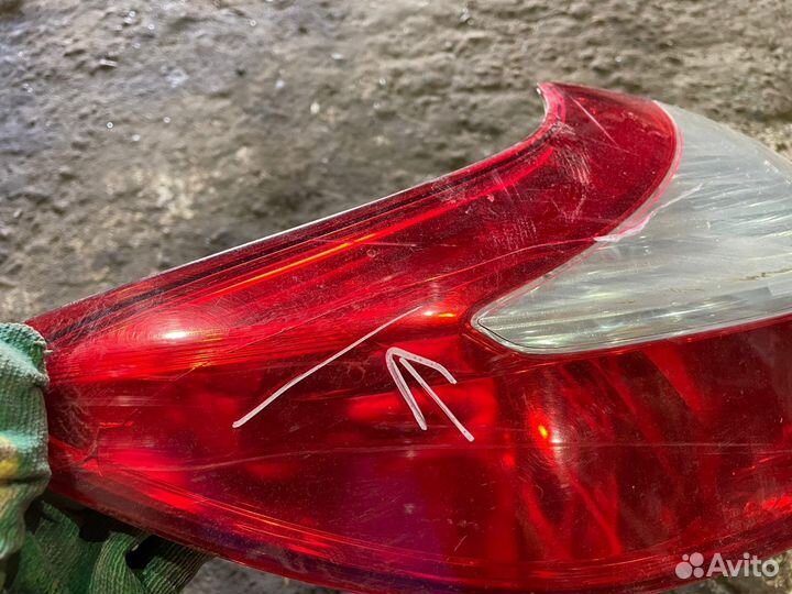 Рено меган 3 фонарь задний левый в крыло