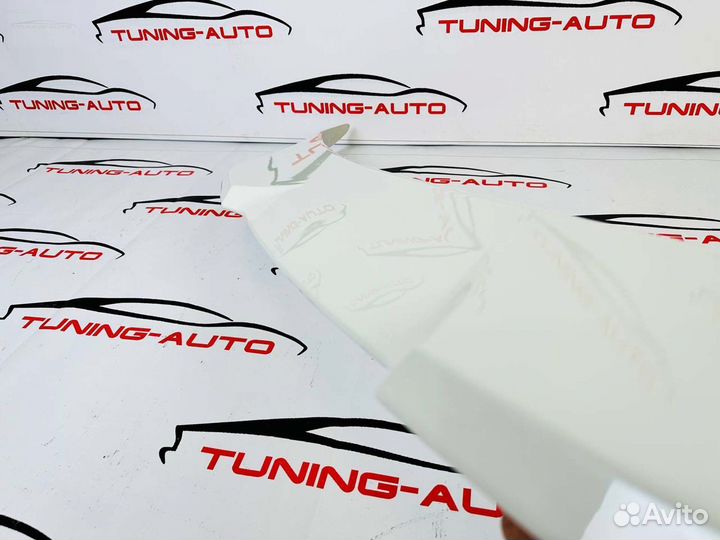 Спойлер на багажник Toyota Camry 70 TRD Z0703