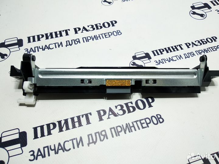 Направляющая ручной подачи 302LV08150 Kyocera 3150