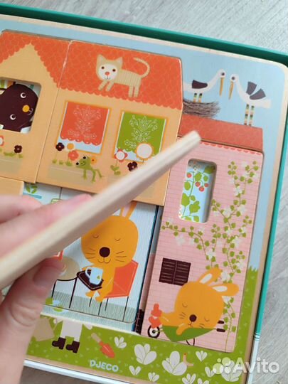 Пазл деревянный djeco домик зайцев