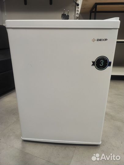 Компактный холодильник Dexp RF-SD070MA/W
