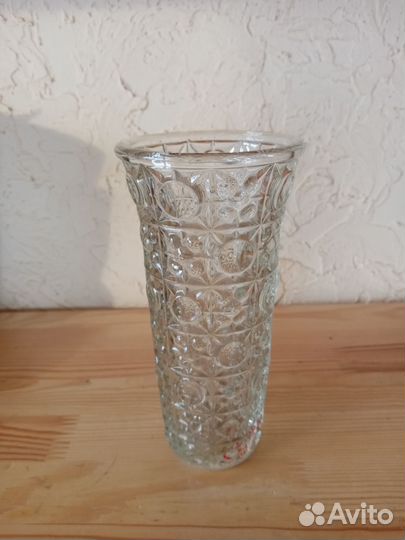 Ваза стеклянная советская. Уршельский завод