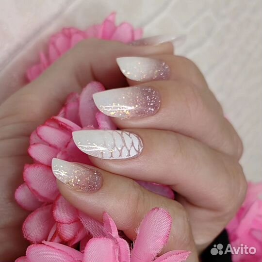 Наращивание ногтей, коррекция, маникюр, педикюр